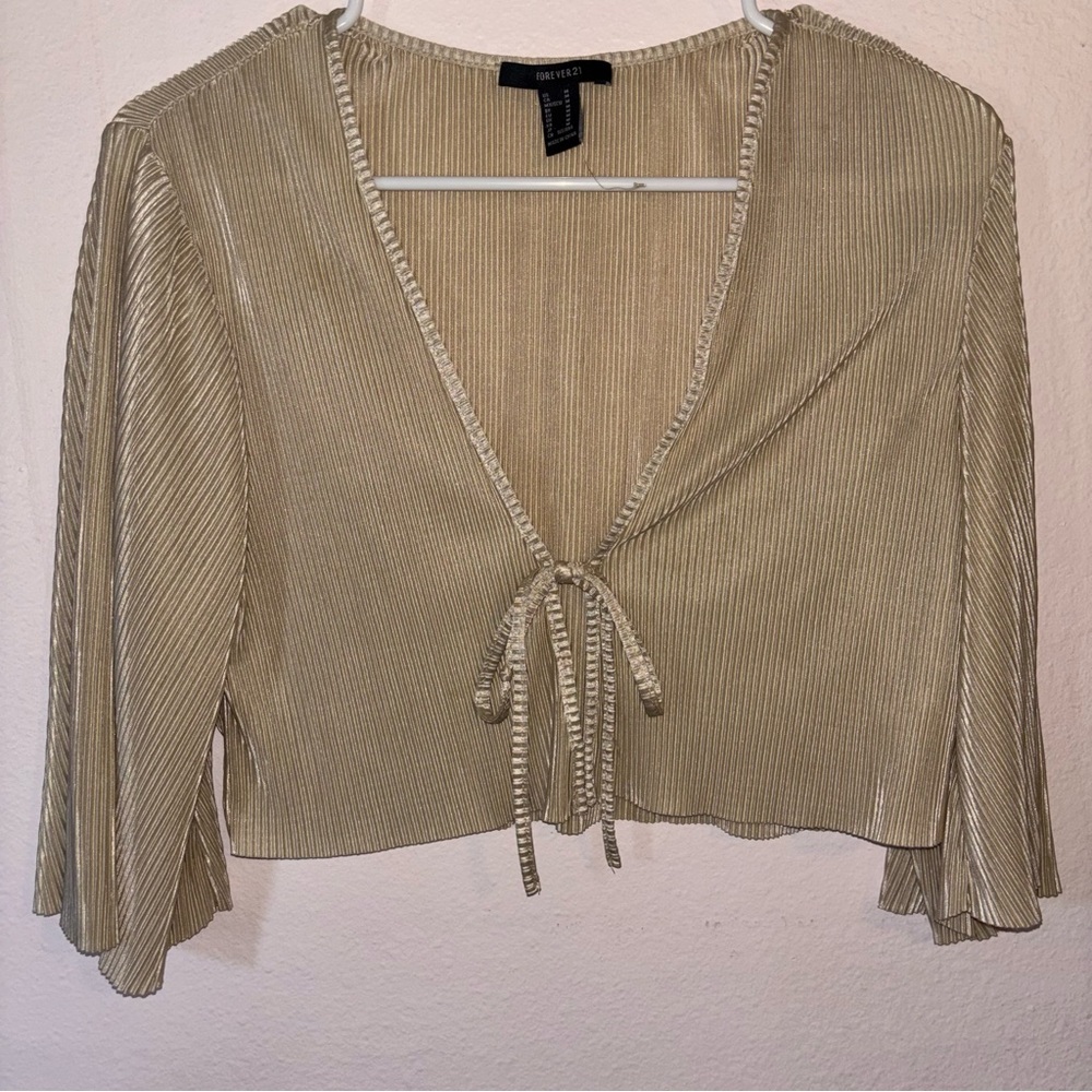 Forever 21 Woman’s Cropped, Beige Tie-Front Blouse, Cardigan, Size M